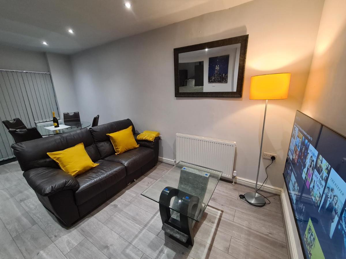 Whole House - 4 Bedrooms - Parking - Sleeps 8 Birmingham Exterior foto