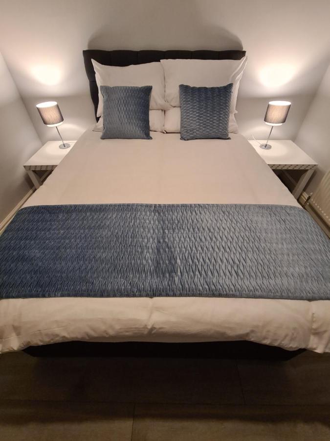 Whole House - 4 Bedrooms - Parking - Sleeps 8 Birmingham Exterior foto