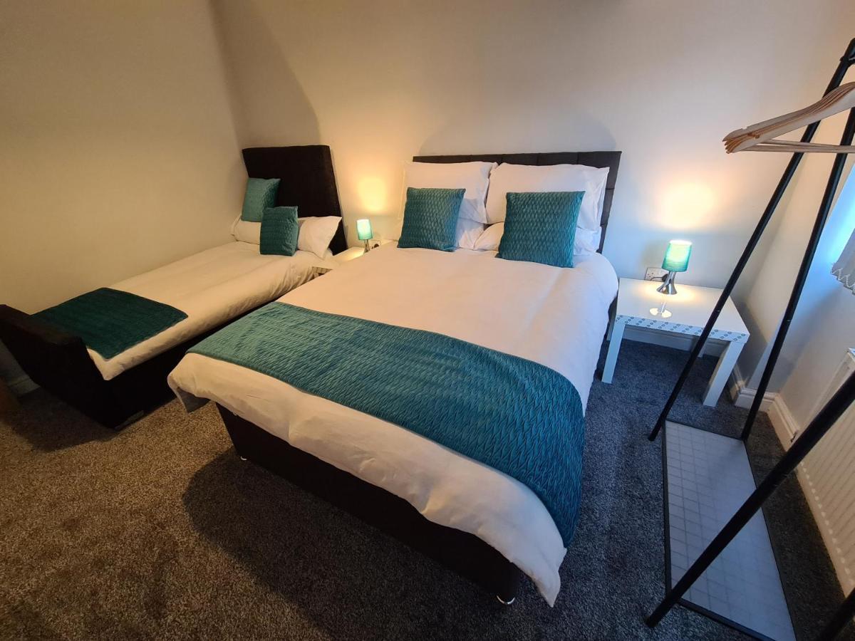 Whole House - 4 Bedrooms - Parking - Sleeps 8 Birmingham Exterior foto