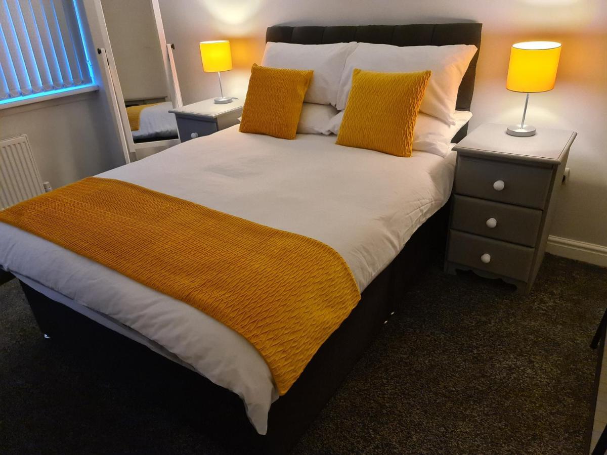 Whole House - 4 Bedrooms - Parking - Sleeps 8 Birmingham Exterior foto